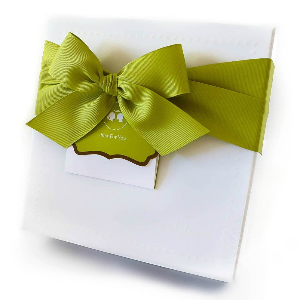 16-piece Goody Gift Box
